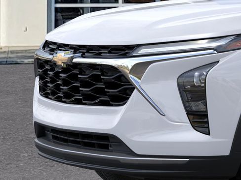 New 2026 Chevrolet Trax LT image 13