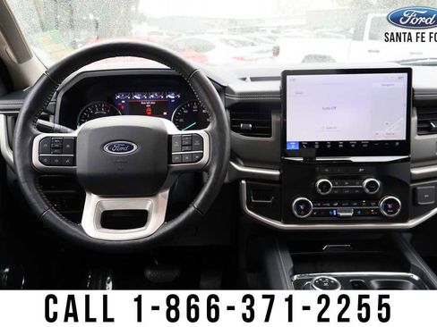 Used 2024 Ford Expedition XLT image 23