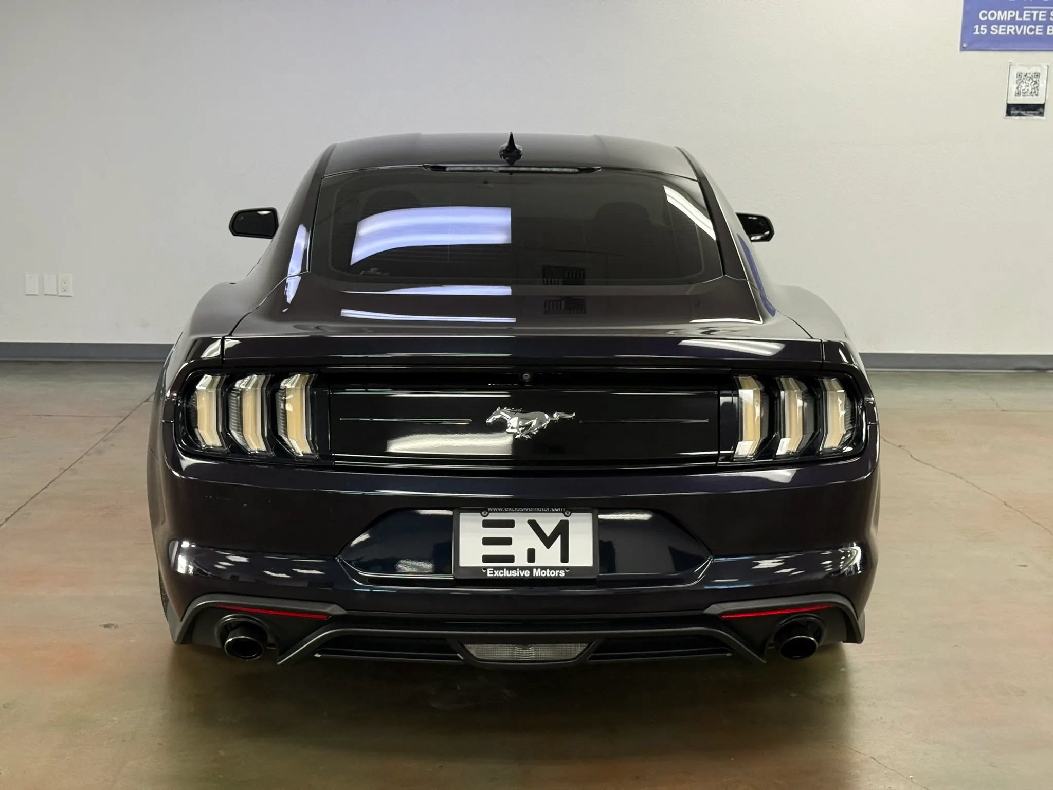 Used 2022 Ford Mustang Coupe RWD image 6