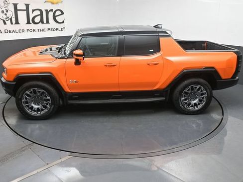 Used 2024 GMC Hummer EV 3X AWD/4WD image 42