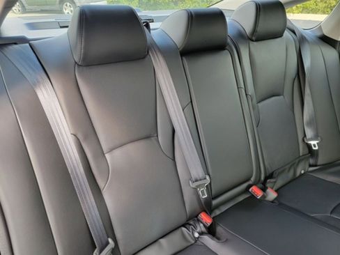 Used 2024 Honda Accord EX-L image 14