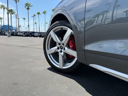 Used 2023 Audi SQ5 Premium Plus w/ Premium Plus Package AWD/4WD image 4