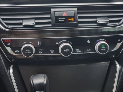 Used 2022 Honda Accord Sport Special Edition image 17