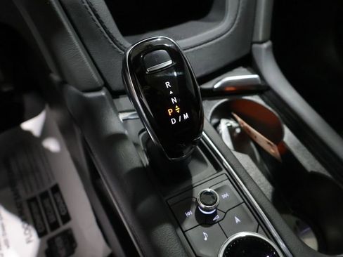 Used 2024 Cadillac XT5 Premium Luxury w/ LPO, Floor Liner Package image 38