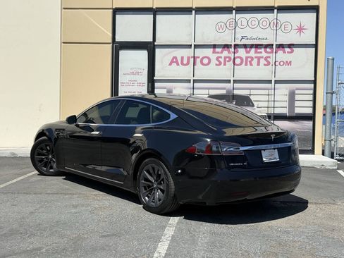 Used 2018 Tesla Model S 75D AWD/4WD image 9