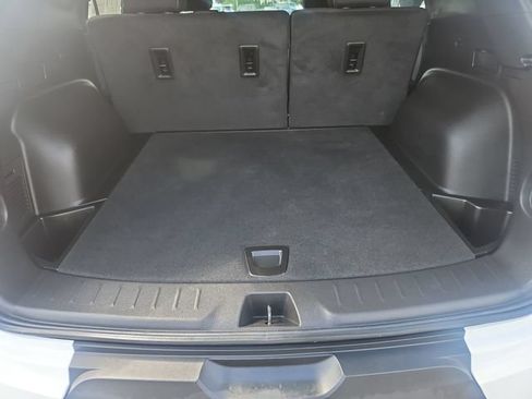 Used 2024 Chevrolet Blazer LT FWD image 22