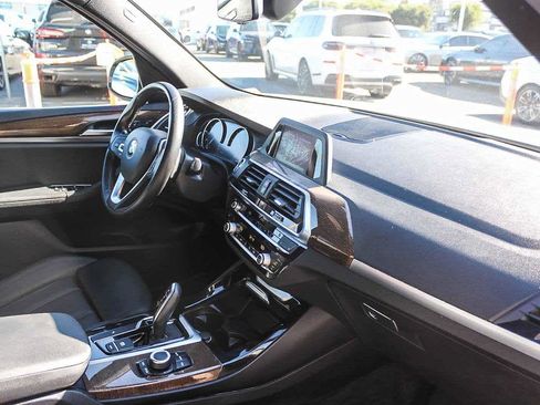 Used 2019 BMW X3 sDrive30i image 16