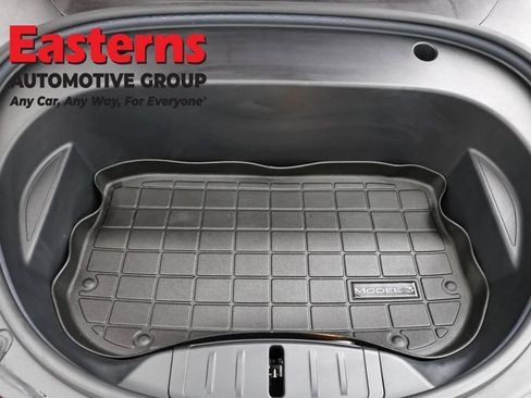 Used 2021 Tesla Model 3 Standard Range Plus image 7