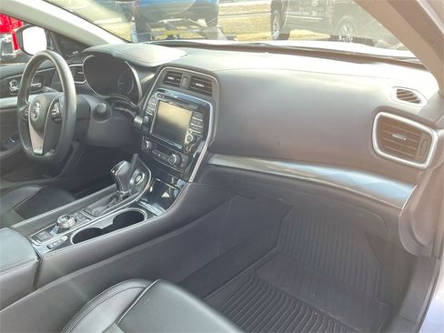 Used 2019 Nissan Maxima 3.5 SL w/ Floor Mat Group image 17
