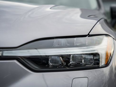 New 2026 Volvo XC60 B5 Plus w/ Protection Package Premier image 13