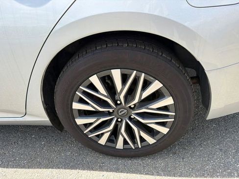 Used 2023 Nissan Altima 2.5 SV image 19