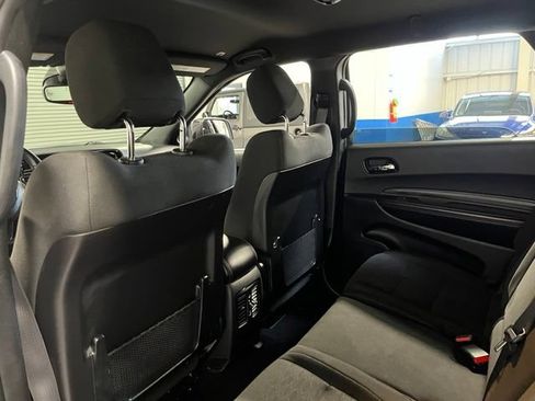Used 2025 Dodge Durango GT AWD/4WD image 17