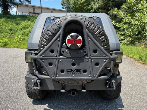 Used 2017 Jeep Wrangler Unlimited Sport w/ Quick Order Package 24S AWD/4WD image 7