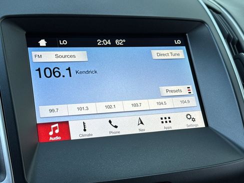 Used 2019 Ford Edge SEL w/ Equipment Group 201A image 17