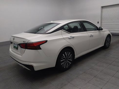Used 2023 Nissan Altima 2.5 SV image 10