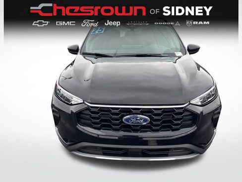 Used 2025 Ford Escape ST-Line w/ Tech Pack #1 FWD image 8