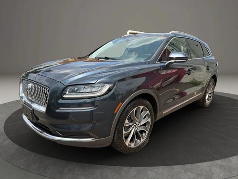 Used 2021 Lincoln Nautilus Reserve AWD/4WD image 1