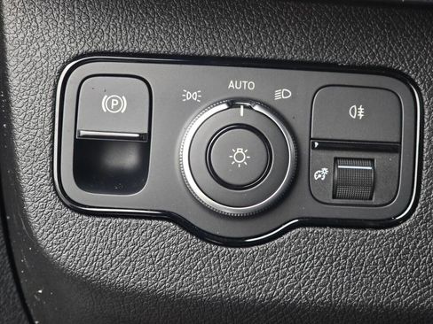 New 2026 Mercedes-Benz Sprinter 144 Cargo image 30