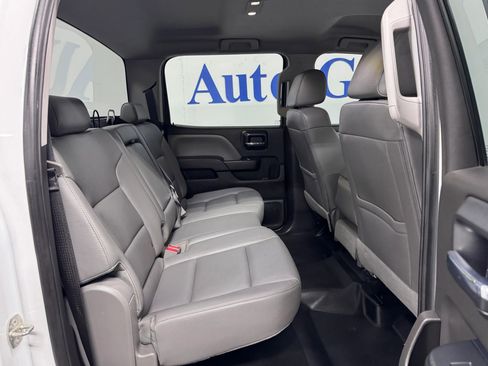 Used 2018 Chevrolet Silverado 1500 W/T w/ Trailering Package AWD/4WD image 14