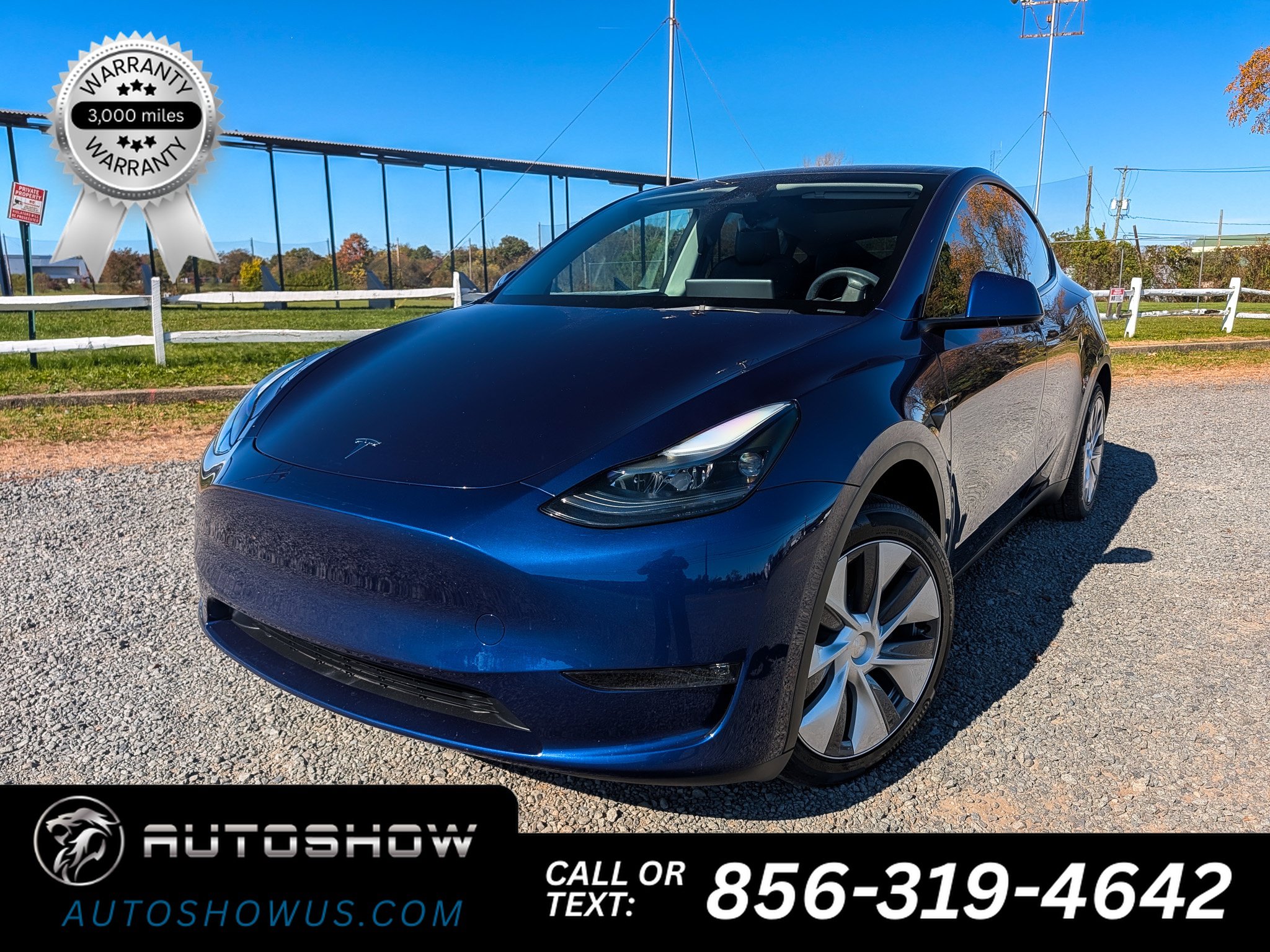 Used 2023 Tesla Model Y Long Range AWD/4WD image 1
