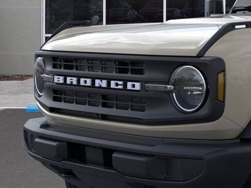 New 2025 Ford Bronco 2-Door image 19