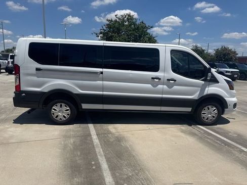 Used 2024 Ford Transit 350 XLT RWD image 3