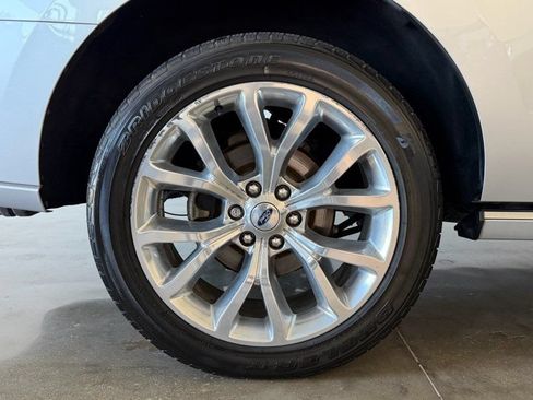 Used 2019 Ford Expedition Platinum AWD/4WD image 9