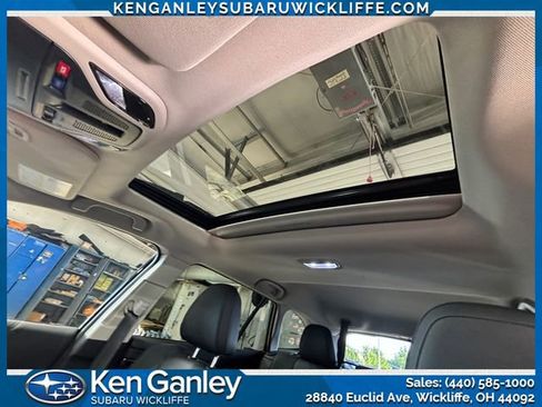 Certified 2025 Subaru Outback Limited AWD/4WD image 19