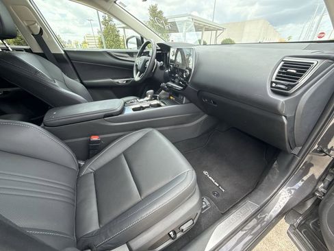 Used 2025 Lexus NX 250 FWD w/ Accessory Package (Z1) image 15
