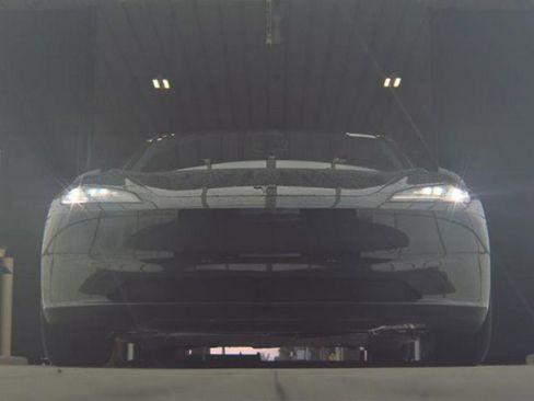 Used 2024 Tesla Model 3 Long Range AWD/4WD image 3
