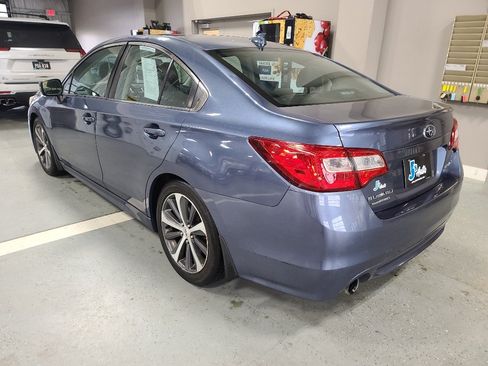Used 2016 Subaru Legacy 2.5i Limited AWD/4WD image 4