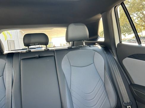 New 2026 Volkswagen Tiguan SE R-Line AWD/4WD image 13