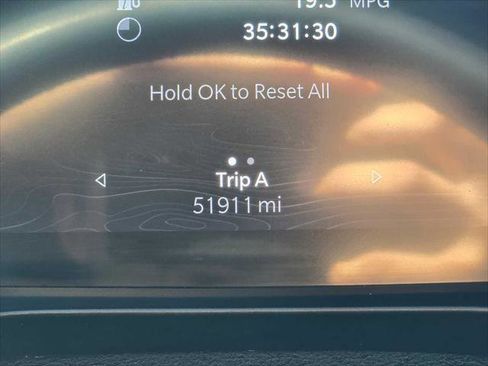 Used 2023 Jeep Grand Cherokee Altitude RWD image 26