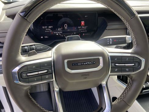 Certified 2024 GMC Acadia Denali w/ Super Cruise Package image 10