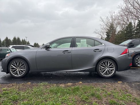 Used 2015 Lexus IS 250 AWD w/ Navigation System Package image 7