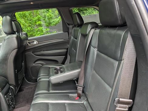 Used 2016 Jeep Grand Cherokee Limited w/ Luxury Group II AWD/4WD image 29