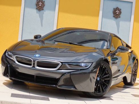 Used 2019 BMW i8 Roadster image 8