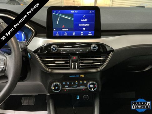 Used 2020 Ford Escape SE Sport image 23