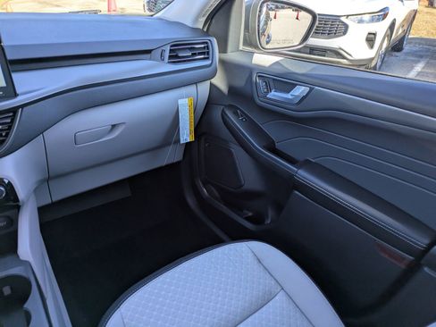 New 2026 Ford Escape Active w/ Active Premium Tech Pack FWD image 15