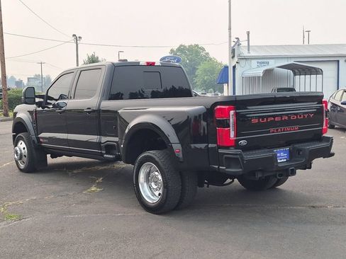 Used 2026 Ford F450 Platinum w/ FX4 Off-Road Package AWD/4WD image 3