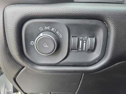 Used 2019 RAM 2500 Big Horn AWD/4WD image 26