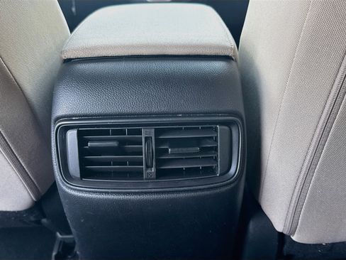 Certified 2019 Honda CR-V LX image 22