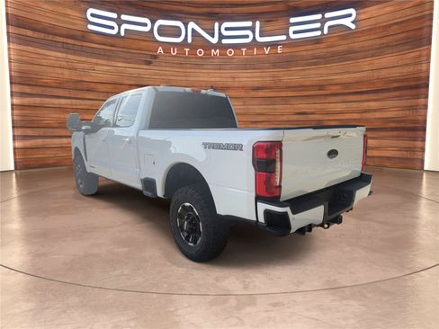 Used 2025 Ford F250 Lariat w/ Lariat Ultimate Package AWD/4WD image 3