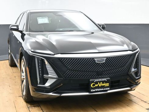 Used 2024 Cadillac Lyriq Tech image 3