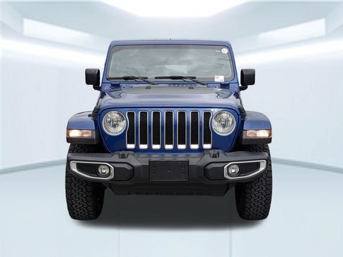 Used 2019 Jeep Wrangler Unlimited Sahara AWD/4WD image 10