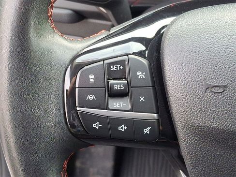 Certified 2022 Ford Escape SEL w/ SEL Stealth AWD Package image 17