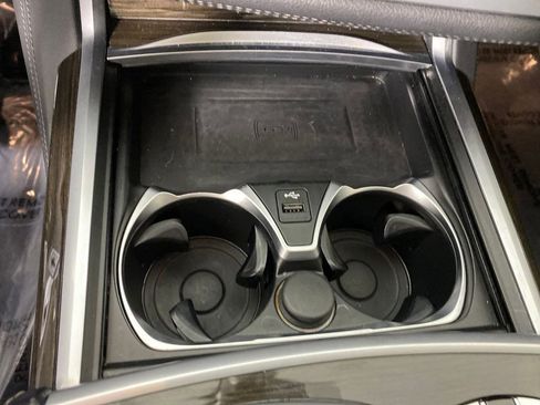 Used 2020 BMW 740i image 23