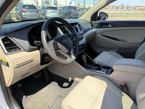 Used 2017 Hyundai Tucson SE image 15