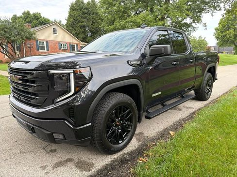 Used 2025 GMC Sierra 1500 Elevation w/ X31 Off-Road Package AWD/4WD image 6