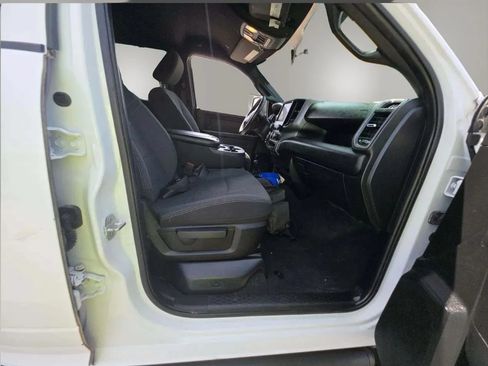 Used 2023 RAM 2500 Tradesman AWD/4WD image 10
